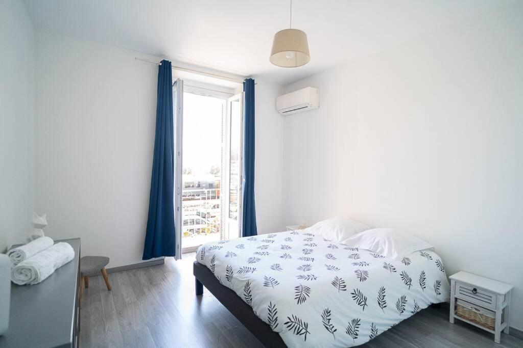 Appartement T4 Vue Mer Proche Gare Et Centre Ville Ajaccio  Exteriör bild